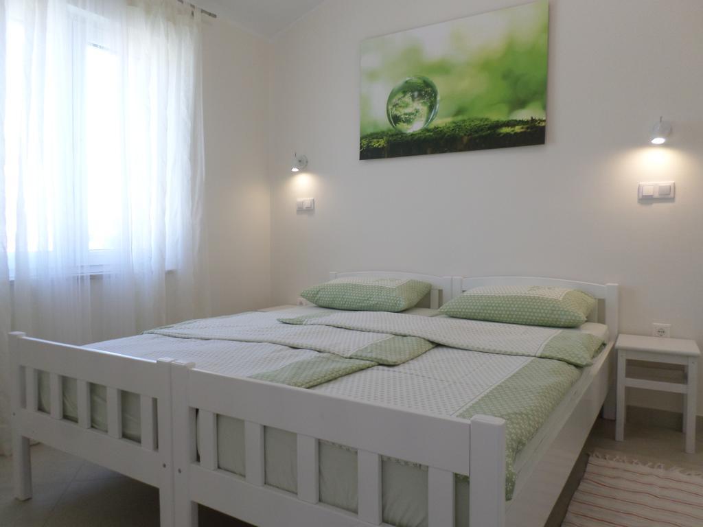 שטיניאן Apartment Jana מראה חיצוני תמונה