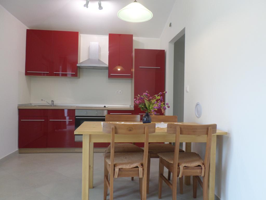 שטיניאן Apartment Jana מראה חיצוני תמונה